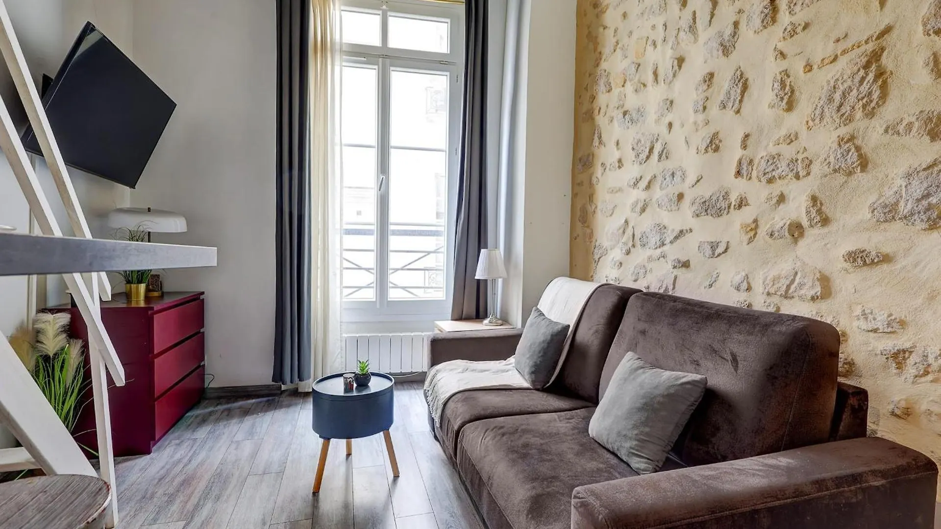 Le Marais & Pompidou - Cityapartmentstay *