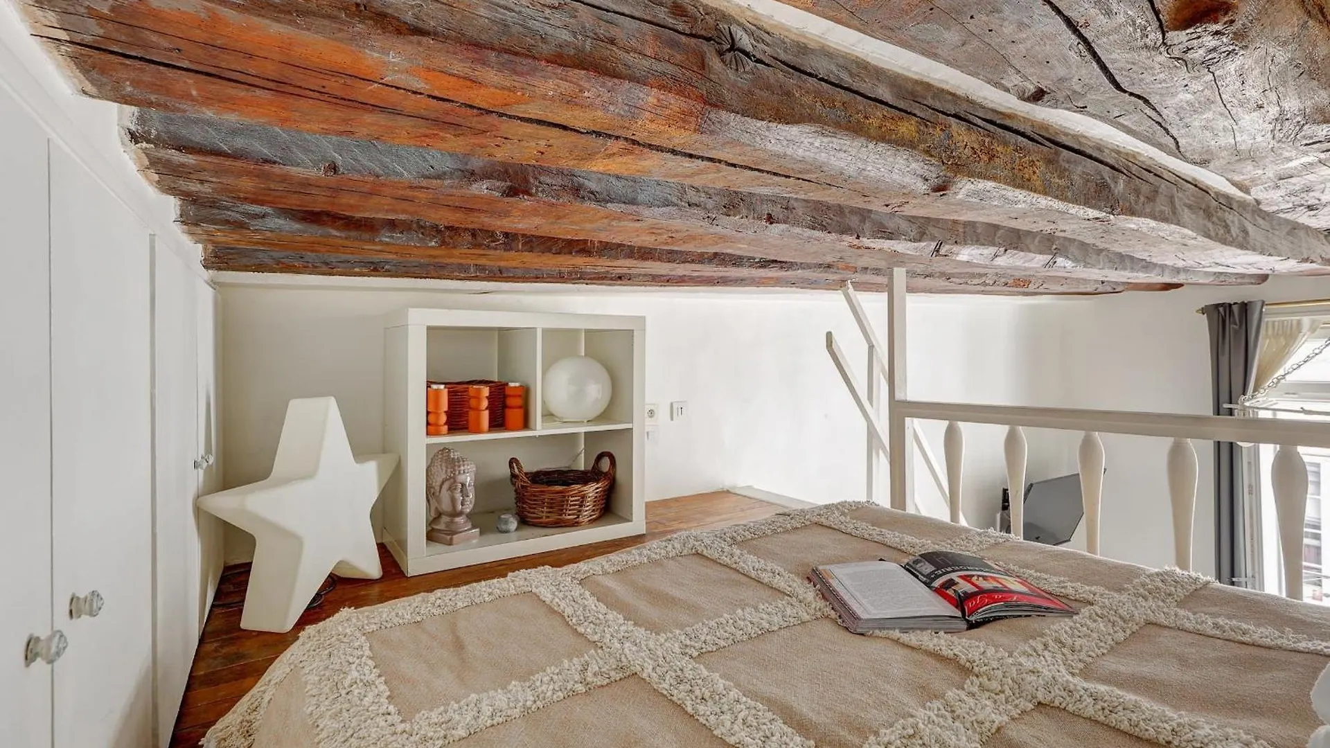 Le Marais & Pompidou - Cityapartmentstay *