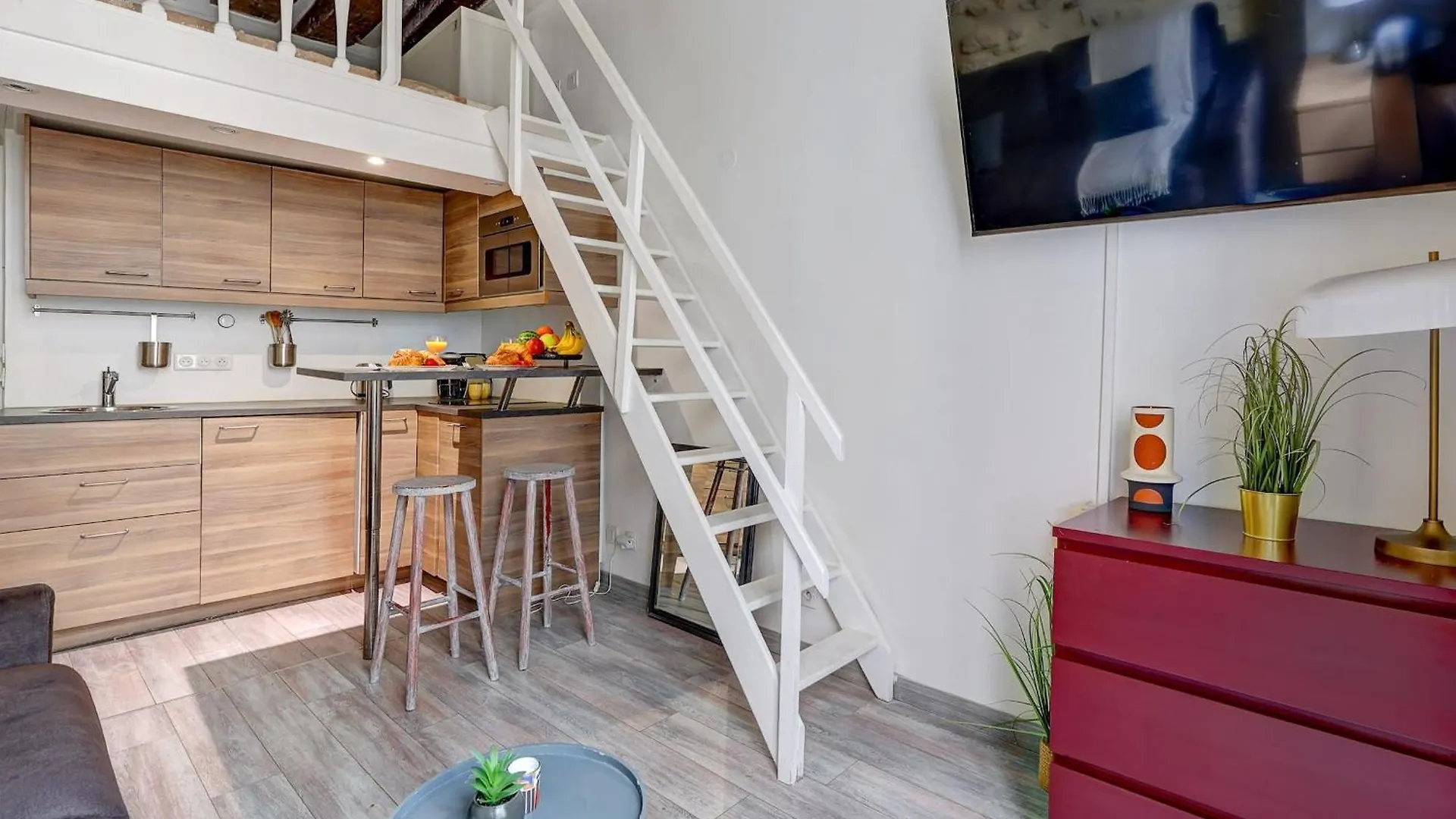 Le Marais & Pompidou - Cityapartmentstay Daire Paris