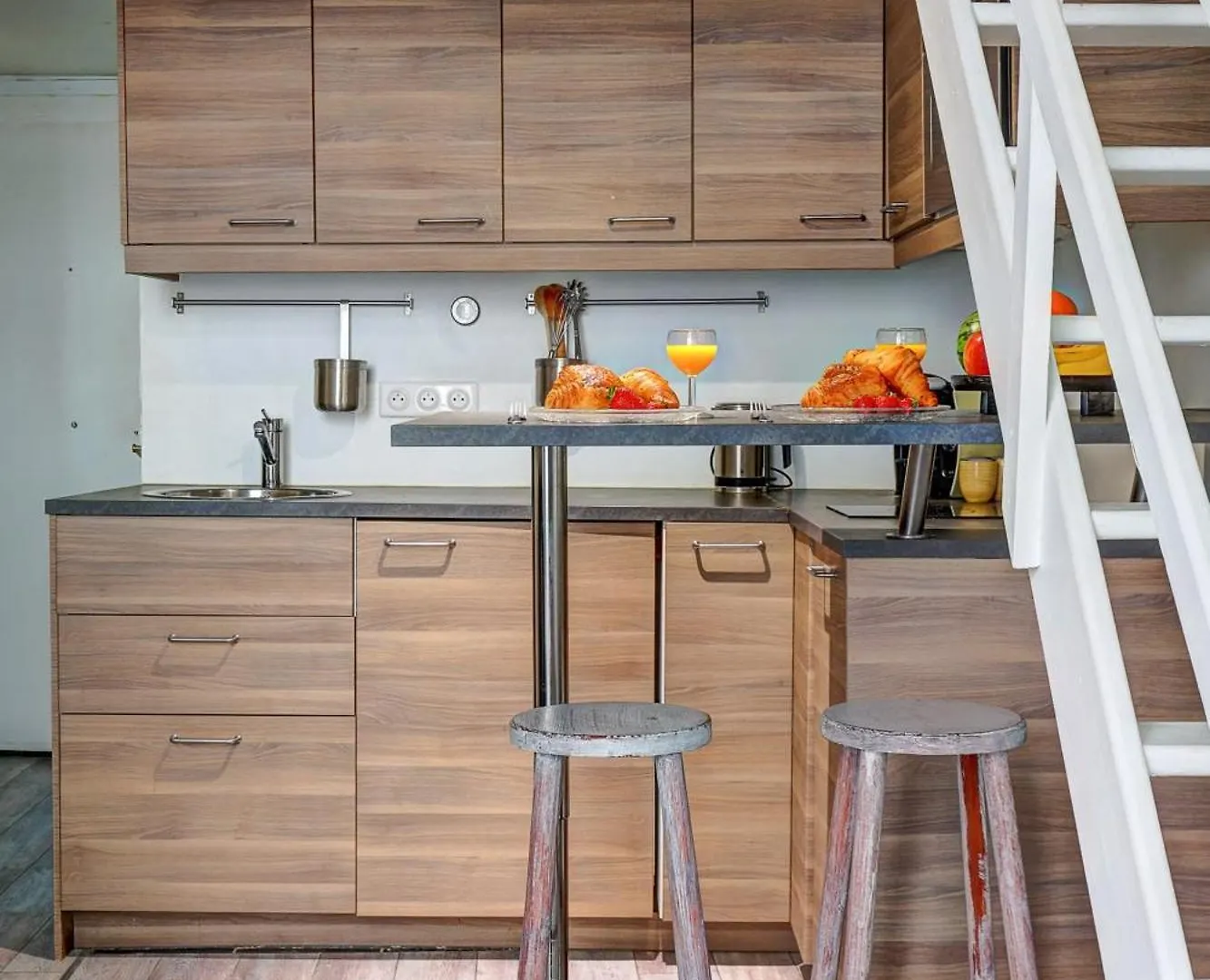 Le Marais & Pompidou - Cityapartmentstay Paris